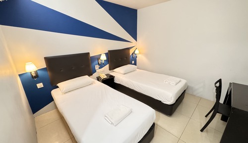 Superior Twin No Window