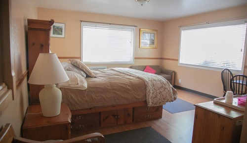 Room, 1 Queen Bed, Garden View