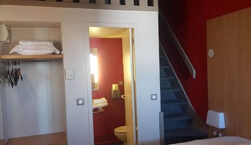 Standard Room, Multiple Beds