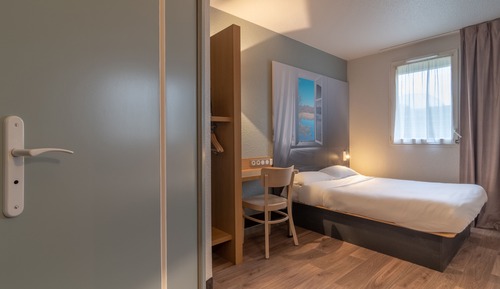 Double Non-Smoking Room