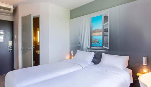 Twin Non-Smoking Room