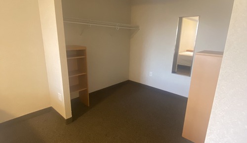 Deluxe Suite, 4 Bedrooms, Roll-in Shower