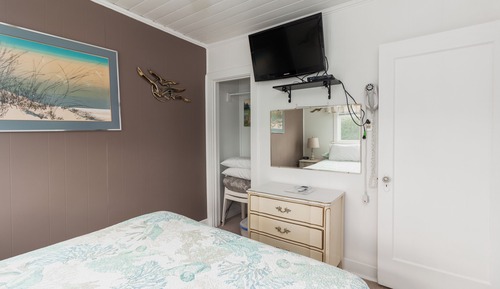 37 Courtyard 2nd Floor