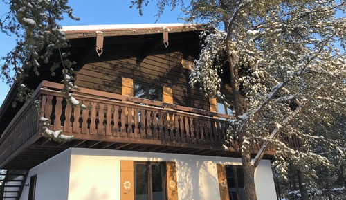 Chalets Montmorency, 2 Bedroom Condo (Ground floor with basement room)