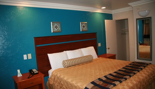 Standard Room, 1 Queen Bed, Smoking