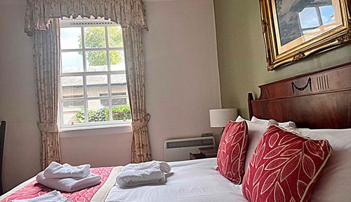 Family Room, 1 Bedroom, Ensuite, Garden View