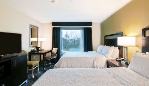 Room, 2 Queen Beds, Refrigerator & Microwave