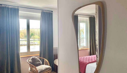 Deluxe Double Room, Bathtub, River View