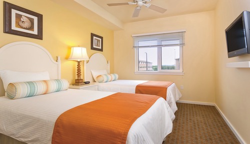 Standard Condo, 2 Bedrooms, Kitchen (Queen Murphy Bed)