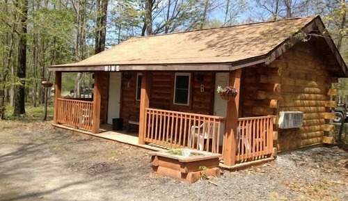 Standard Cabin, Multiple Beds