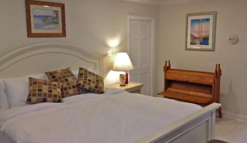 Standard Room, 1 King Bed