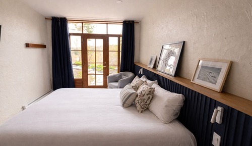 Garden side, 1 King Bed
