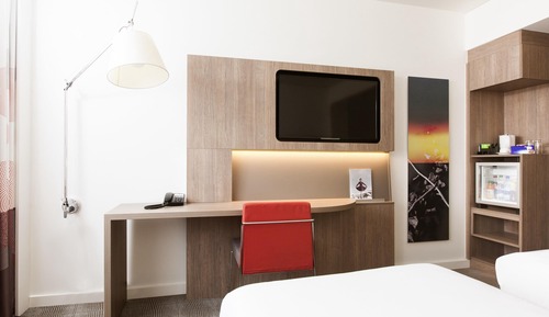 Twin Room, 2 Twin Beds (Next)