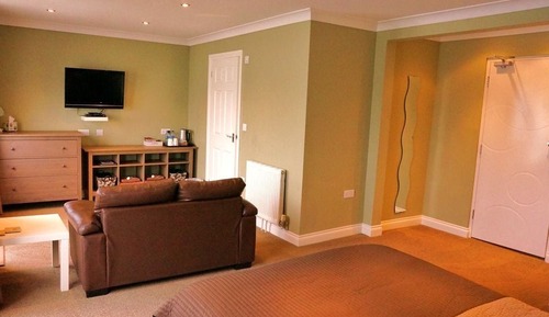 Suite 4 Private Balcony Direct Sea View