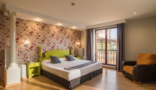Superior Triple Room