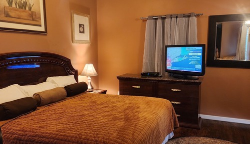 Superior Room, 1 King Bed