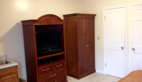 Suite, 1 Queen Bed, Jetted Tub