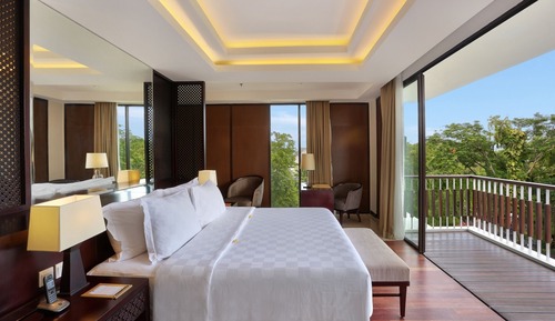 Premier Suite