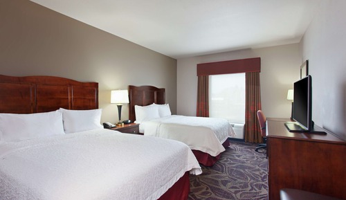 Room, 2 Queen Beds, Accessible, Non Smoking