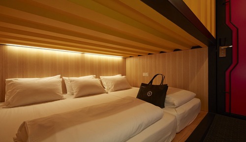 Capsule Suite (Check-In between 2000 - 0400 (12 hours stay)