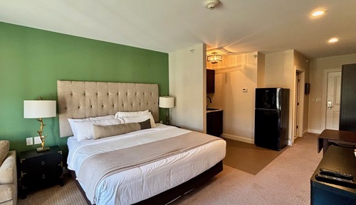 King Studio with Balcony