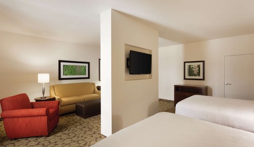 Junior Suite, 2 Queen Beds, Accessible