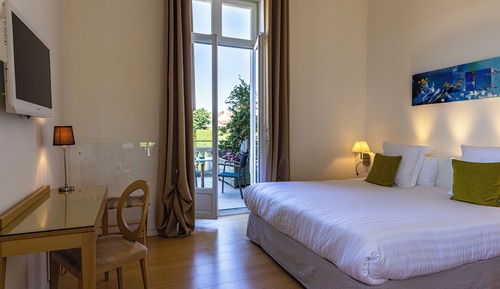 Deluxe Double Room, Park View
