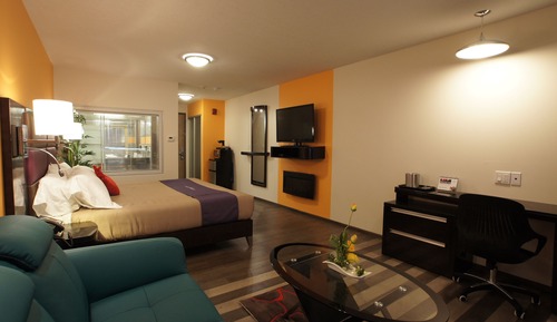 King Bed Jacuzzi Executive Suite