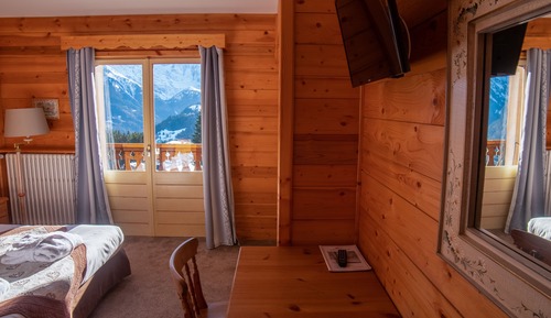 Superior double room with Mont Blanc view