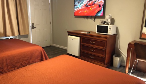Standard Room, 2 Double Beds, Non Smoking