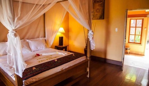 Premium Double Room, 1 King Bed, Pool Access, Sea View