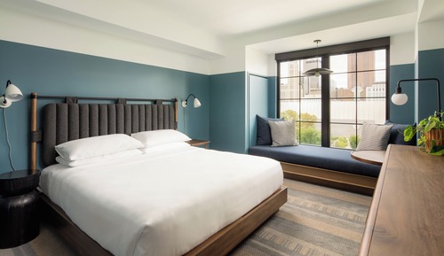 Classic Room, 1 King Bed