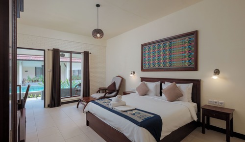 Deluxe Room, 1 King Bed