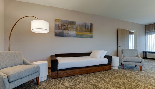 Suite, Multiple Beds, Hearing Accessible