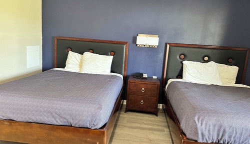 Room, 2 Queen Beds, Non Smoking