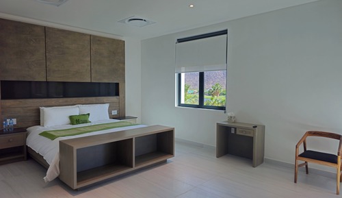 Luxury Penthouse, Multiple Beds