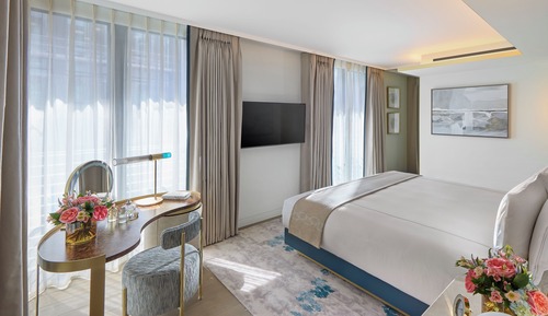 Studio Suite (King or Twin)