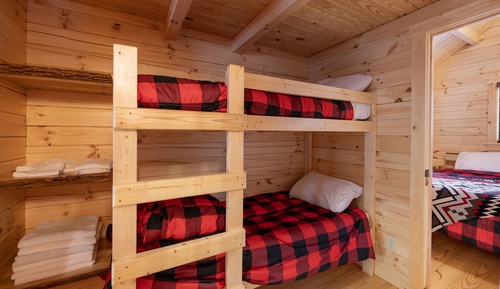 Cabin, Multiple Beds, Private Bathroom, Mountainside