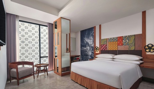 Superior Room, 1 King Bed, Non Smoking