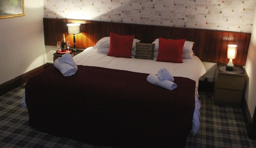 Deluxe Double Room, Garden View