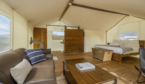 Suite with Kids Tent
