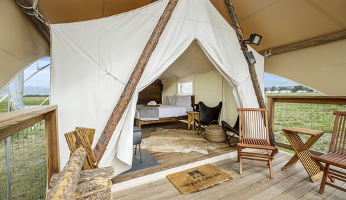 Deluxe with Kids Tent