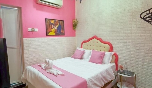 Deluxe Room, 1 Queen Bed