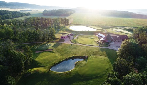 Family Room, 2 Bedrooms
