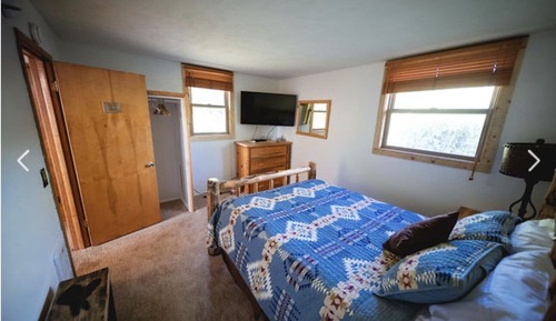 Single Room, 1 Queen Bed