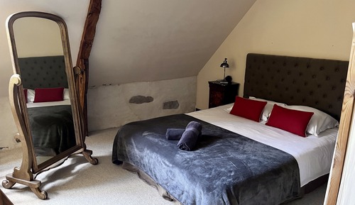 Standard Apartment, 1 Bedroom, Courtyard View, Mezzanine