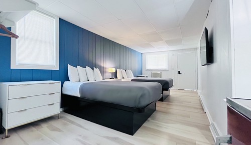 Two Queen Beds Nonsmoking Northside