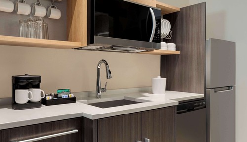 Suite, 2 Queen Beds, Accessible, Bathtub (Mobility & Hearing)