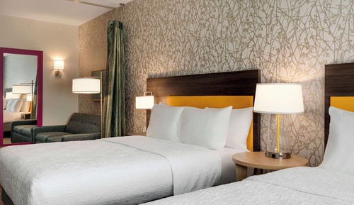 Studio, 2 Queen Beds, Accessible (Hearing)