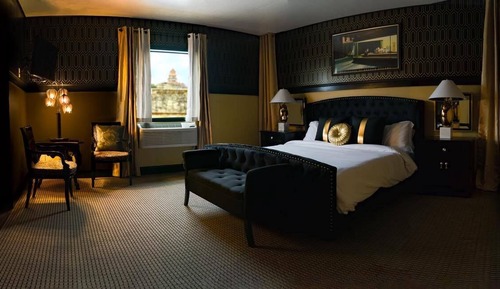 Deluxe Room, 1 King Bed, City View